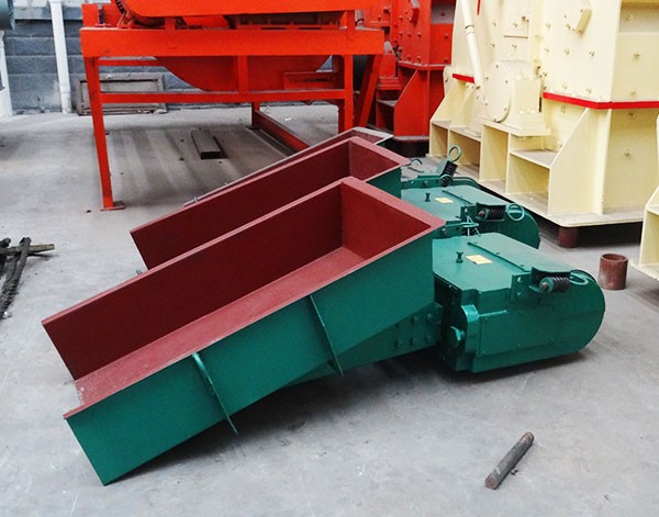 电磁振动给料机