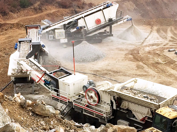 建筑垃圾移动破碎机