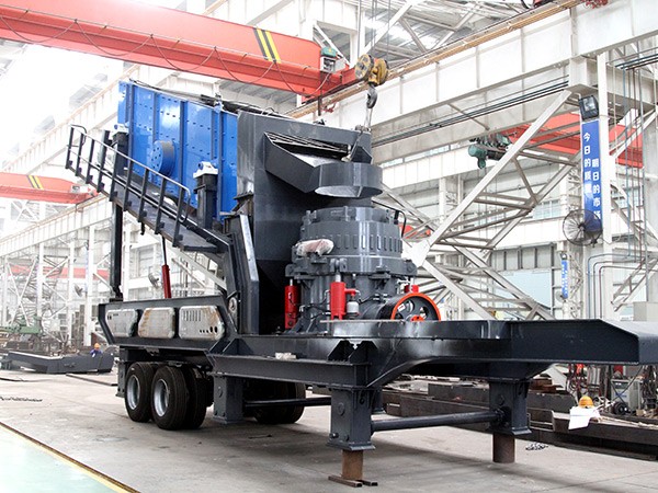 鹅卵石移动破碎机