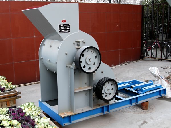 煤矸石粉碎机