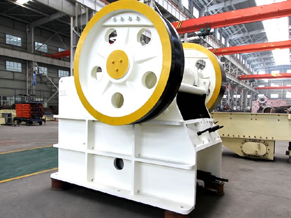 花岗岩/玄武岩破碎机